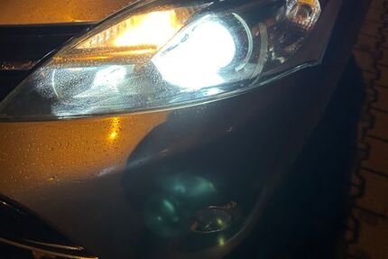 Toyota Verso 176.000 km 7.300 &euro; Rodgau OT Nieder-Rodenu 63110