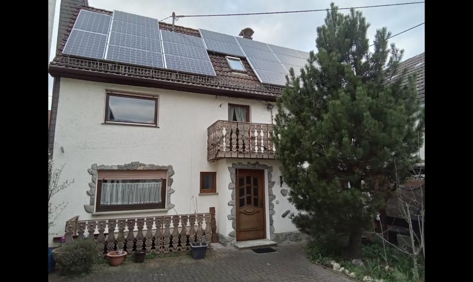 Etagenwohnung Hattersheim am Main - 3.5 Zimmer, 100 m&sup2;, 870&euro; | Angebot:25639141