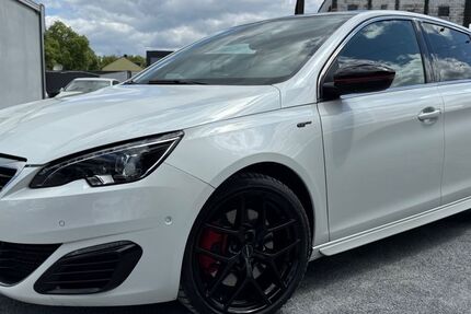 Peugeot 308 143.000 km 9.950 &euro; Frankfurt am Main 65933