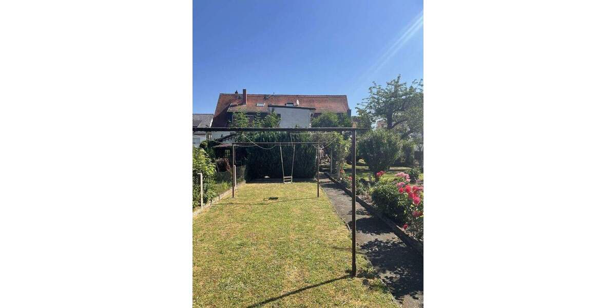 Doppelhaushälfte Frankfurt Harheim - 7 Zimmer, 170 m&sup2;, 690.000&euro; | Angebot:25820766