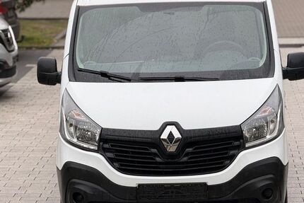 Renault Trafic 96.575 km 8.450 &euro; Offenbach am Main 63069