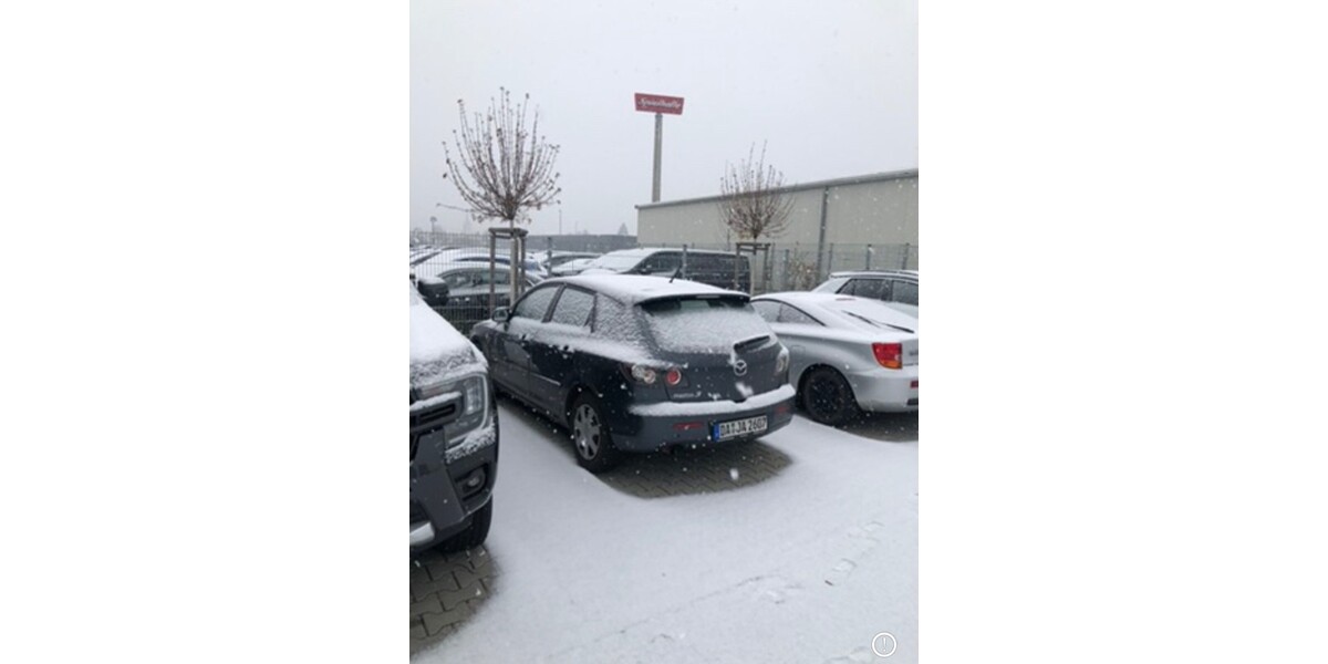 Mazda 3 172.000 km 3.990 &euro; Griesheim 64347