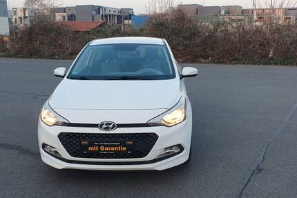 Hyundai i20 111.000 km 6.999 &euro; Frankfurt am Main 60386