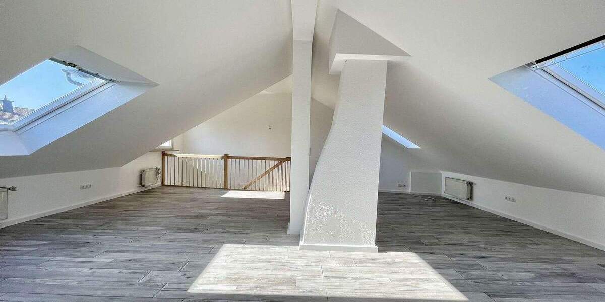 Einfamilienhaus Bad Homburg Ober-Erlenbach - 1 Zimmer, 322 m&sup2;, 3.400&euro; | Angebot:25691126