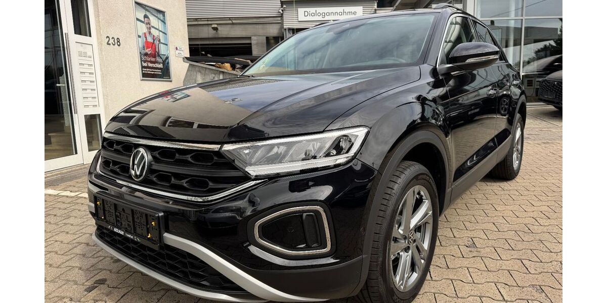 VW T-Roc 9.865 km 28.450 &euro; Frankfurt am Main 65936