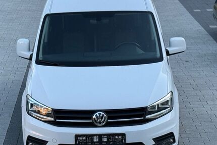 VW Caddy 141.000 km 9.790 &euro; Offenbach am Main 63069