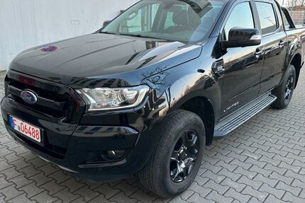 Ford Ranger 123.900 km 21.900 &euro; Frankfurt/Main 65933
