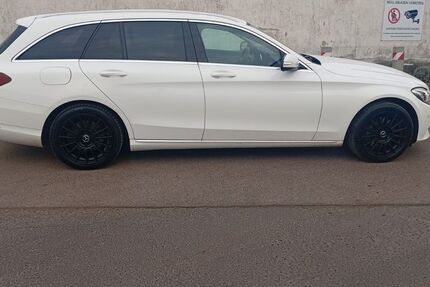 Mercedes-Benz C 250 279.500 km 8.750 &euro; Hanau 63452