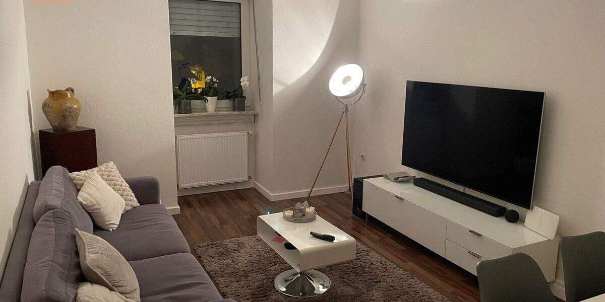 Investitionsperle in Frankfurt-Fechenheim: Vollvermietetes Mehrfamilienhaus mit 8 Einheiten zimmer