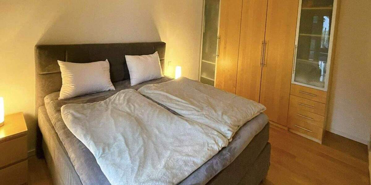 Etagenwohnung Offenbach am Main Hafen - 3 Zimmer, 92 m&sup2;, 549.000&euro; | Angebot:24825879