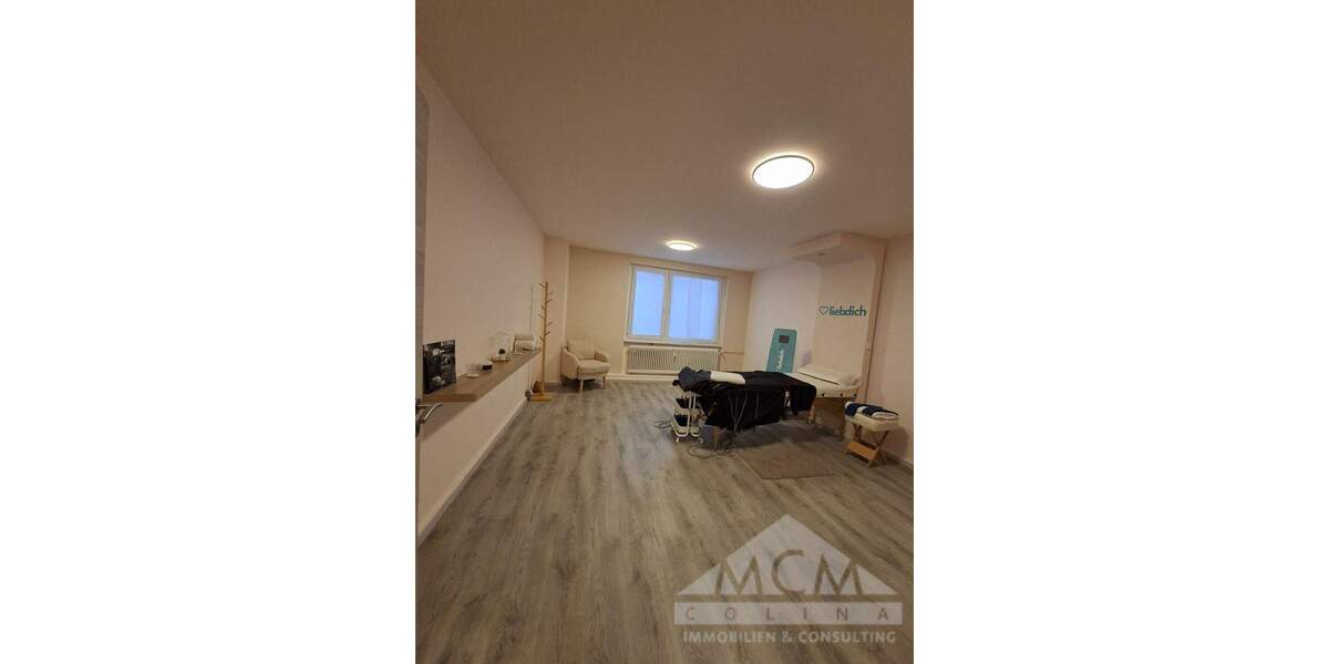 Gewerbeobjekt Frankfurt Innenstadt - 4 Zimmer, 140 m&sup2;, 2.800&euro; | Angebot:25802282