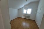 Dachgeschoßwohnung Rodenbach - 2 Zimmer, 60 m&sup2;, 600&euro; | Angebot:26412949