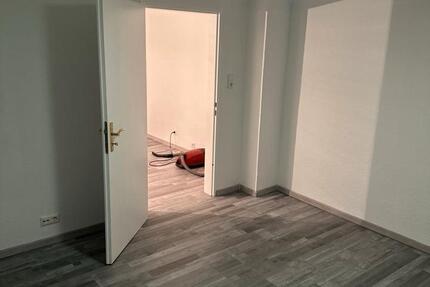 Wohnung Frankfurt am Main Schwanheim - 2 Zimmer, 38 m&sup2;, 650&euro; | Angebot:25750431