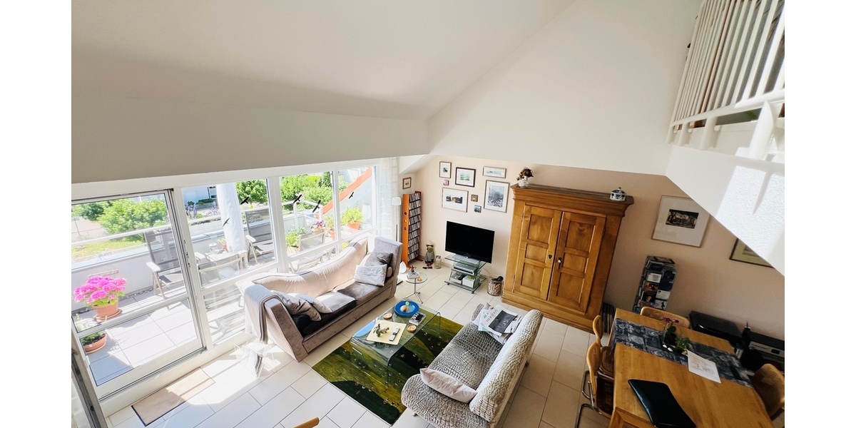 Frankfurt-Nied: Charmante 3-Zimmer-Maisonettewohnung mit Balkon! 3 zimmer