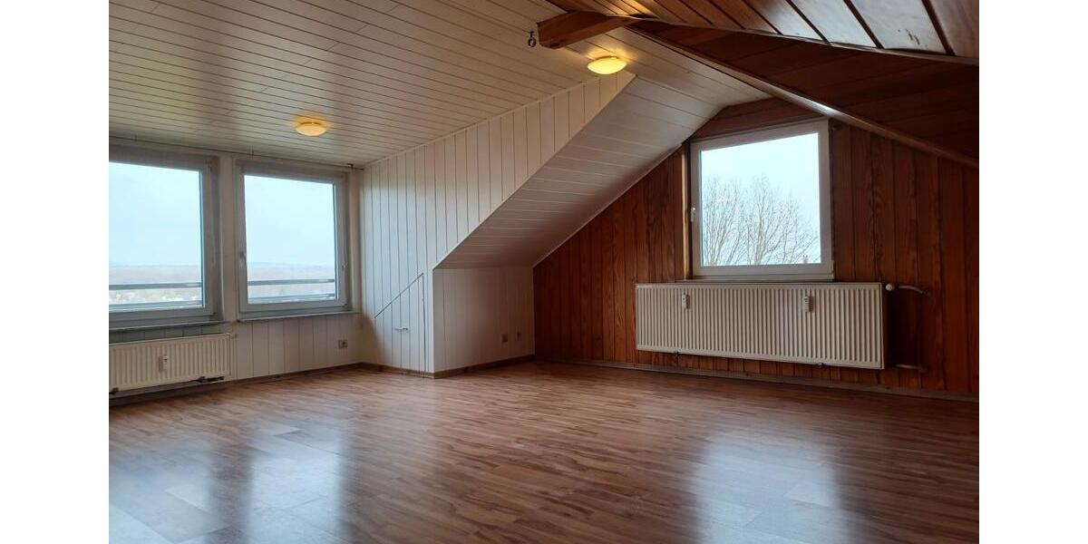 Dachgeschoßwohnung Kelkheim (Taunus) - 1 Zimmer, 71 m&sup2;, 900&euro; | Angebot:25701474