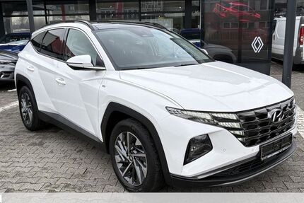 Hyundai TUCSON 25.000 km 27.970 &euro; Hanau 63452