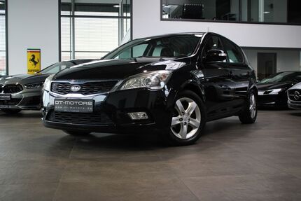 Kia ceed / Ceed 112.000 km 5.900 &euro; Griesheim/Darmstadt 64347