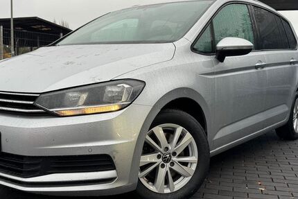 VW Touran 122.251 km 17.200 &euro; Frankfurt am Main 60386