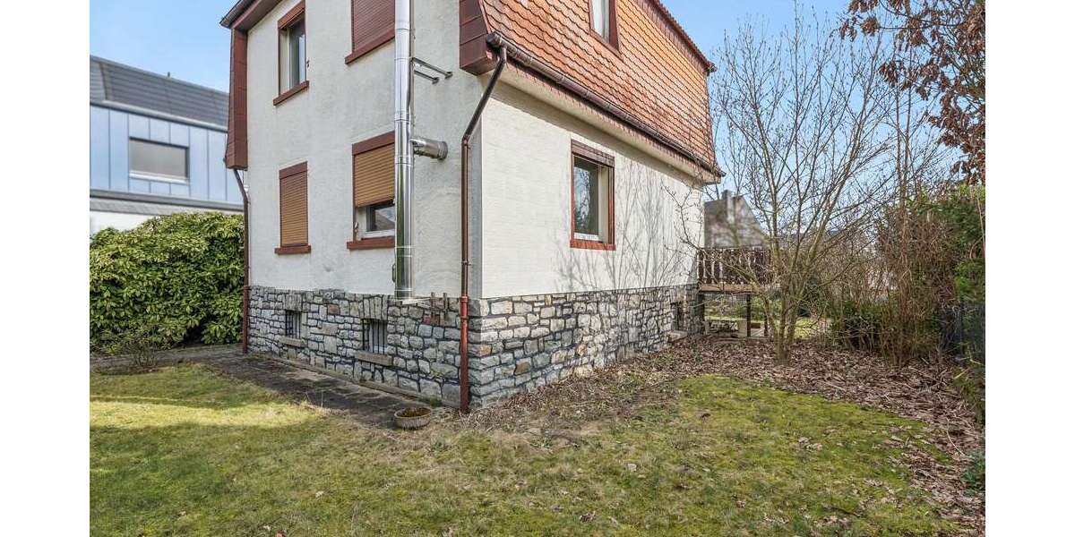 Freistehendes Einfamilienhaus in Top-Lage – provisionsfrei - Einfamilienhaus Bad Homburg vor der Höhe Gonzenheim | Angebot:25416767