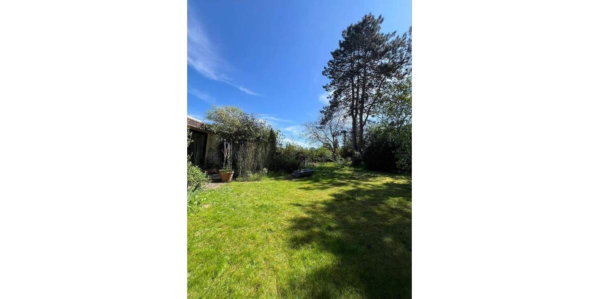 Großzügiger Bungalow mit Garten in Darmstadt-Kranichstein 5 zimmer