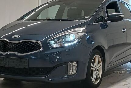 Kia Carens 103.000 km 15.900 &euro; Frankfurt am Main - Bergen-Enkheim 60388