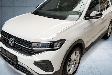 VW T-Cross 25.700 km 24.280 &euro; Frankfurt am Main 60528