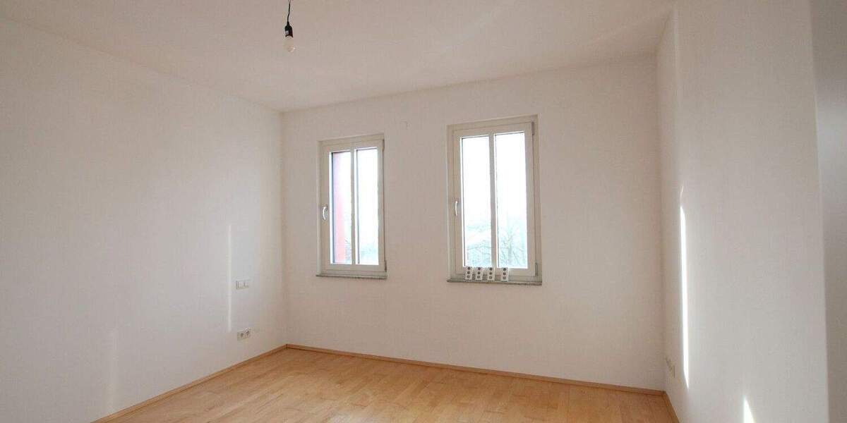 Etagenwohnung Kronberg im Taunus Kronberg - 2 Zimmer, 64 m&sup2;, 1.080&euro; | Angebot:24864938