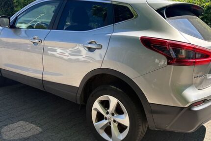 Nissan Qashqai 128.184 km 14.161 &euro; Frankfurt am Main 60389