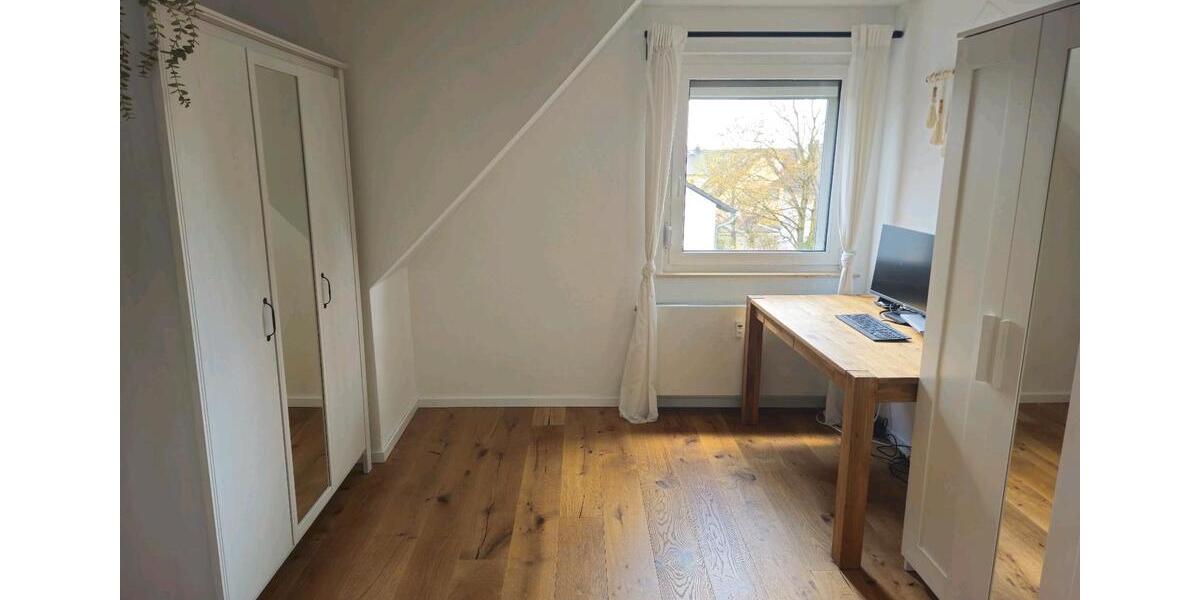 Dachgeschoßwohnung Griesheim - 3 Zimmer, 60 m&sup2;, 260.000&euro; | Angebot:26163882