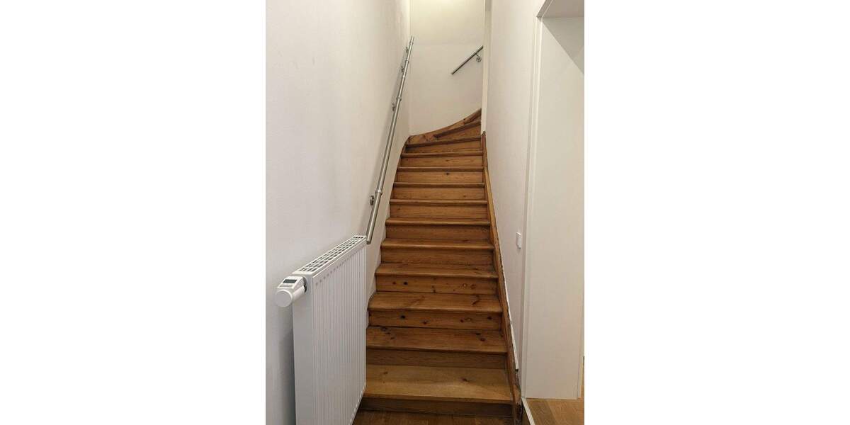 Saniertes Stadthaus FFM-Höchst-Nähe Bahnhof 4 zimmer