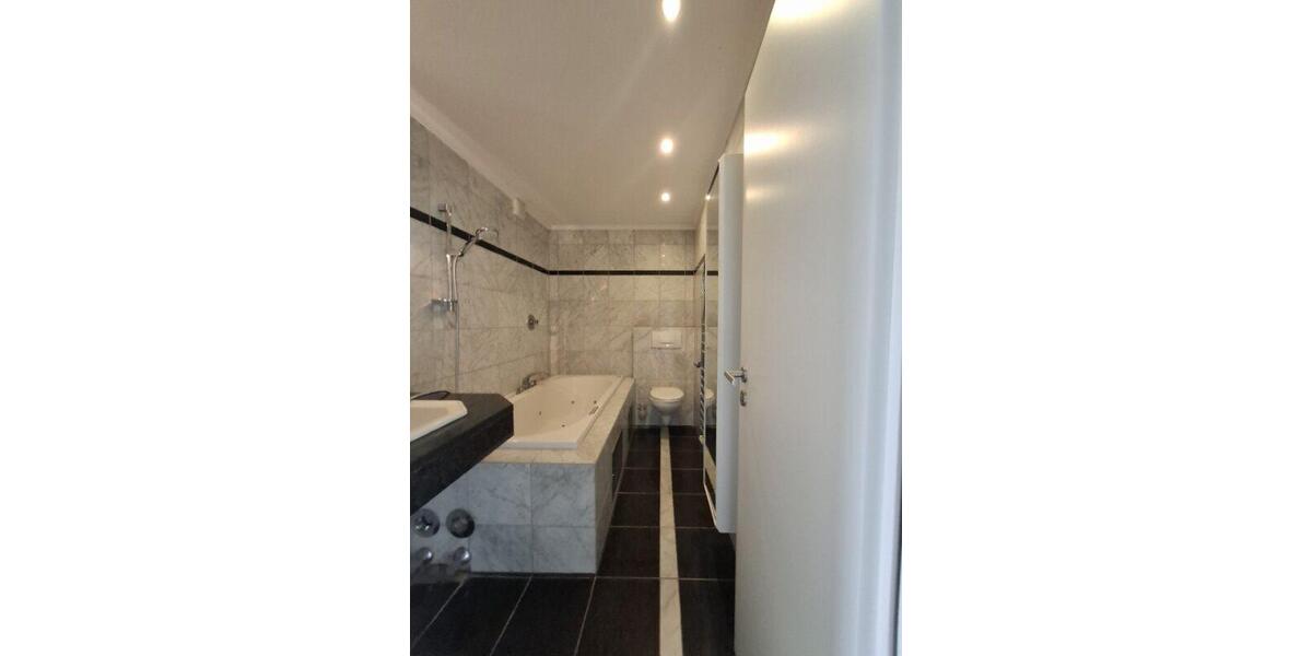 Etagenwohnung Eschborn - 2 Zimmer, 42 m&sup2;, 209.999&euro; | Angebot:26865456