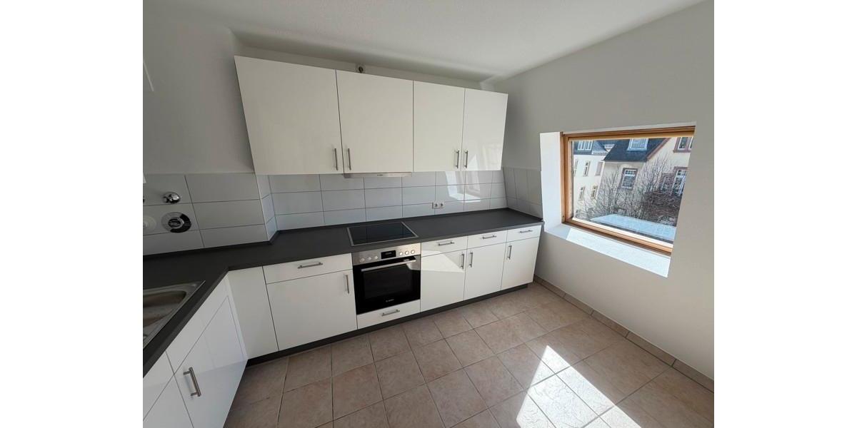 Etagenwohnung Frankfurt am Main Süd - 2 Zimmer, 89 m&sup2;, 1.473&euro; | Angebot:26106062