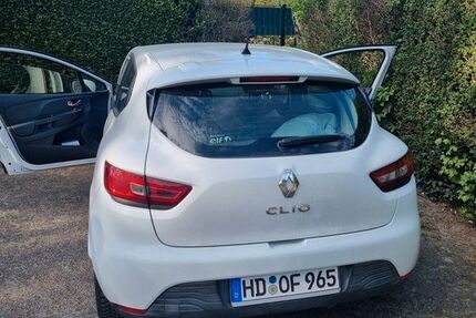 Renault Clio 145.000 km 4.900 &euro; Oberursel 61440