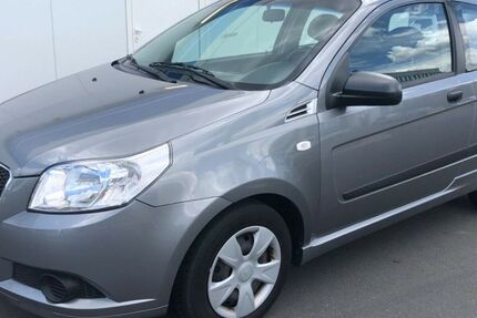 Chevrolet Aveo 111.000 km 2.999 € Frankfurt am Main 60314