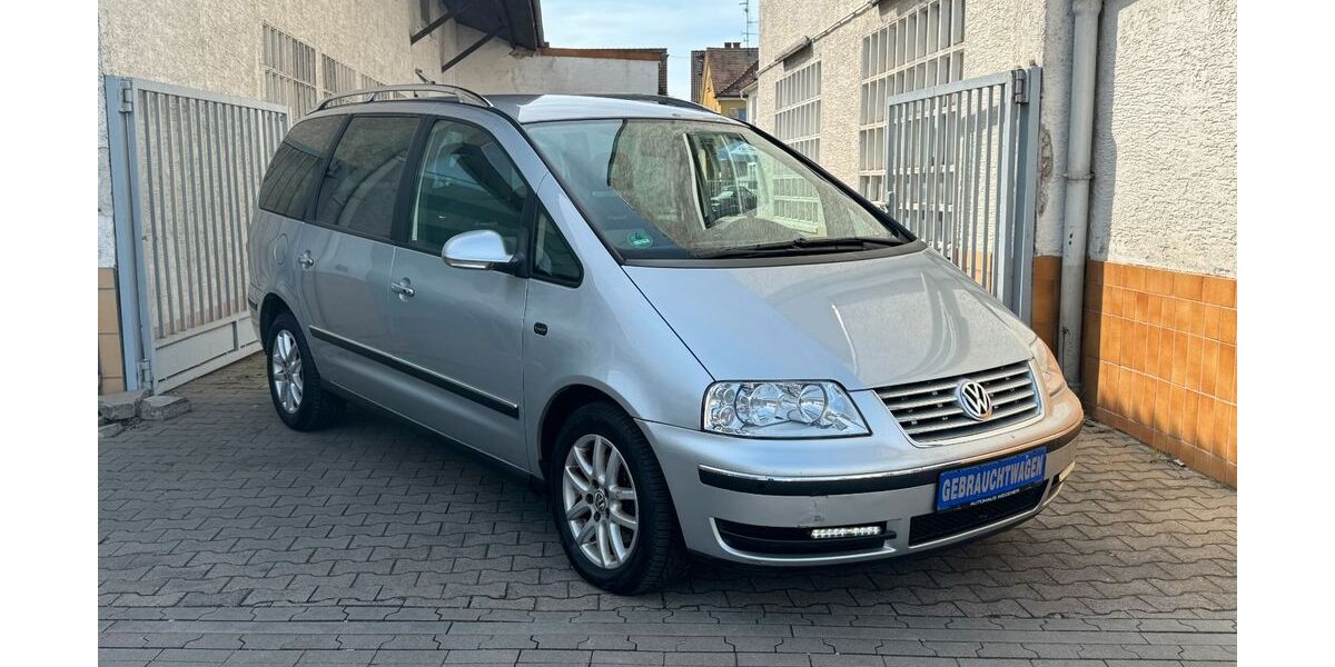 VW Sharan 174.793 km 5.999 &euro; Neu-Isenburg 63263
