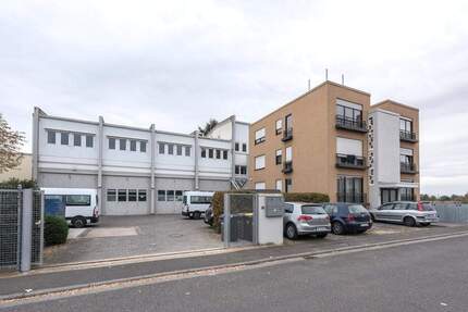 Haus Hochheim - 1 Zimmer, 300 m&sup2;, 1.600.000&euro; | Angebot:25772223