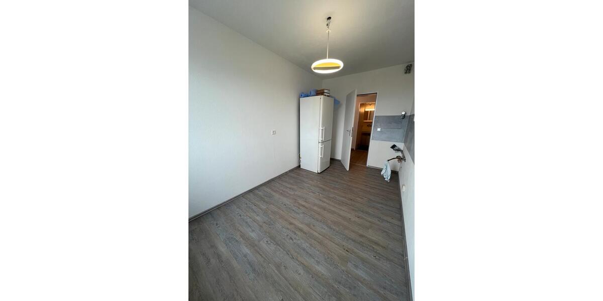 Etagenwohnung Bischofsheim - 2 Zimmer, 63 m&sup2;, 1.350&euro; | Angebot:26409328