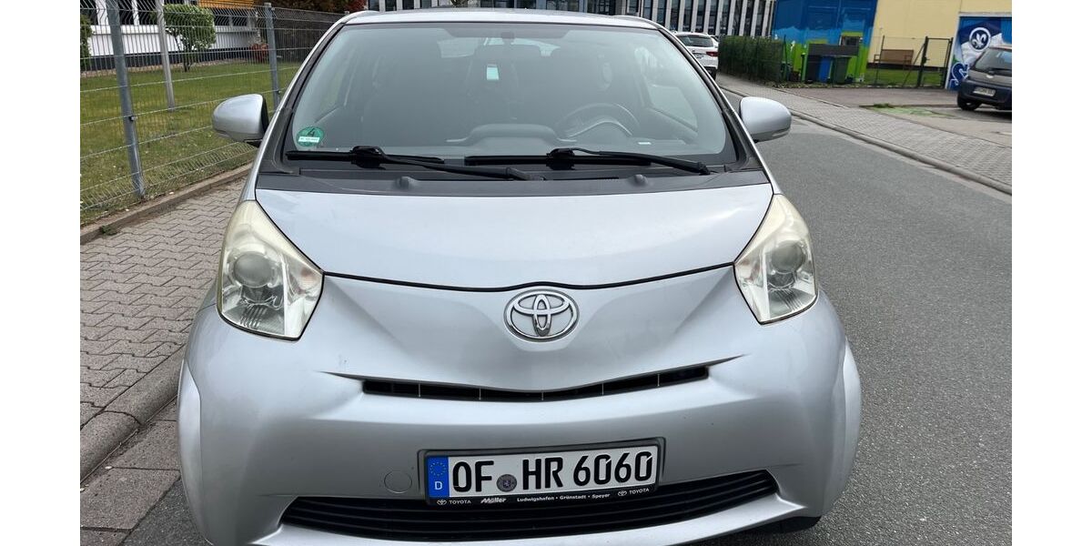 Toyota IQ 210.000 km 4.000 &euro; weiterstadt 64331