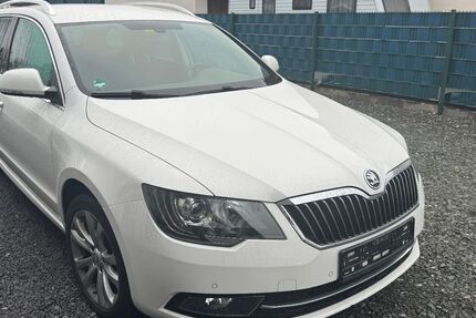Skoda Superb 147.900 km 5.900 &euro; Karlstein/M 63791