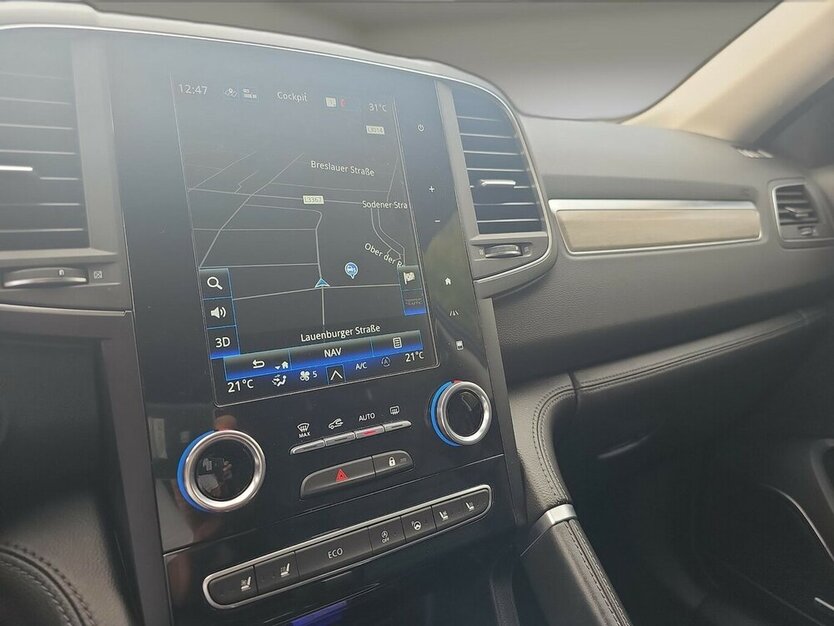 Koleos Initiale Paris 4x4 Scheckheft gepflegt