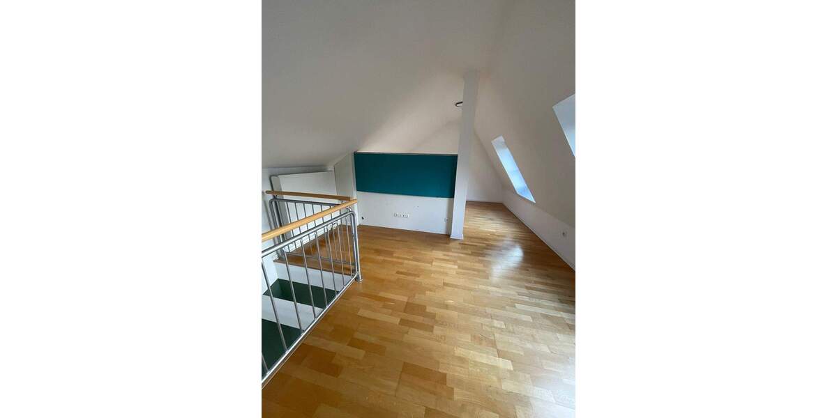 Etagenwohnung Frankfurt am Main Bergen-Enkheim - 2 Zimmer, 87 m&sup2;, 1.525&euro; | Angebot:25800018