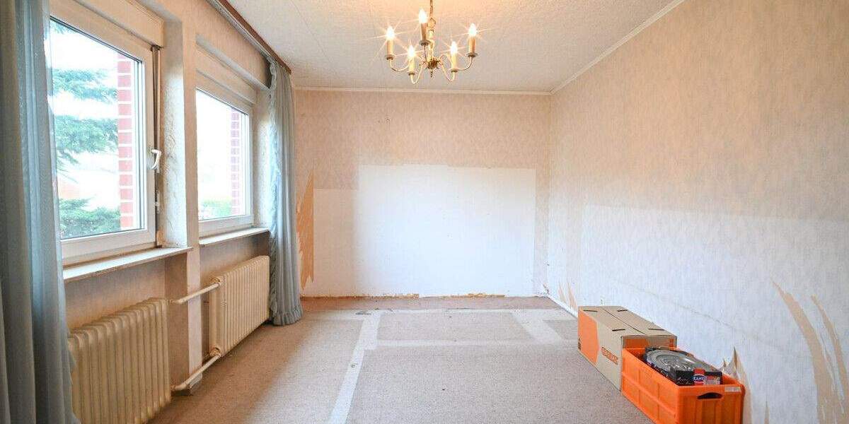 Einfamilienhaus Dieburg - 7 Zimmer, 105 m&sup2;, 379.000&euro; | Angebot:25693347