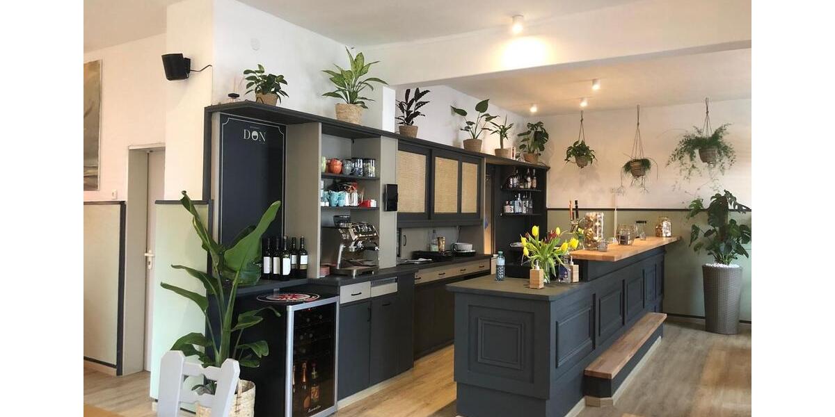 Restaurant inklusive 2 Wohnungen gegen Abstand zu verpachten zimmer