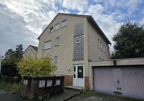 VISTA Immobilien - Ideal für Anleger! 2 Häuser-6 Wohnungen-4 Garagen-Darmstadt-Eberstadt