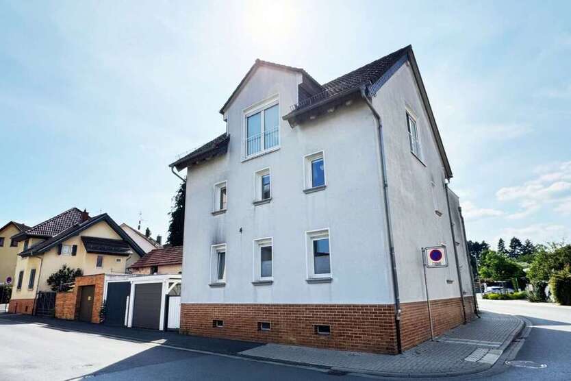 Haus zum Kaufen in Friedrichsdorf 575.000 € 195 m²