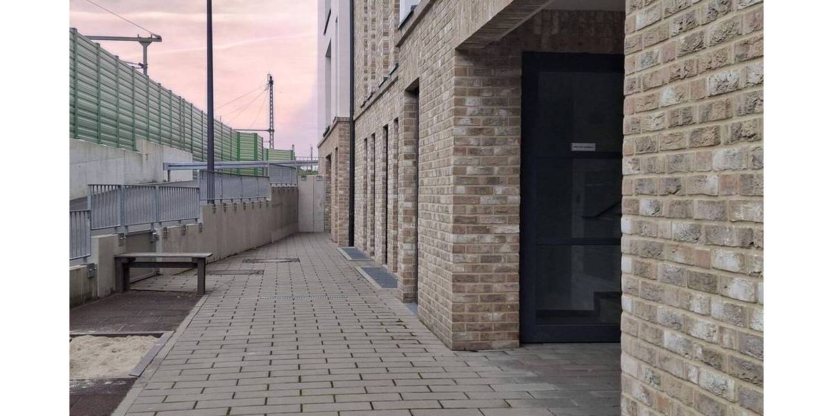 Etagenwohnung Frankfurt Eschersheim - 3 Zimmer, 86 m&sup2;, 585.000&euro; | Angebot:26570399