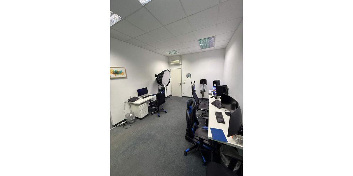 Gewerbeobjekt Frankfurt am Main Nieder-Eschbach - 3 Zimmer, 67 m&sup2;, 1.550&euro; | Angebot:25213618