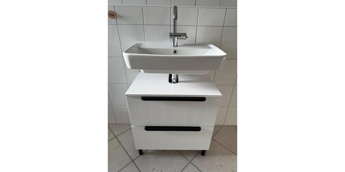 Dachgeschoßwohnung Hattersheim am Main - 2 Zimmer, 63 m&sup2;, 730&euro; | Angebot:24850720