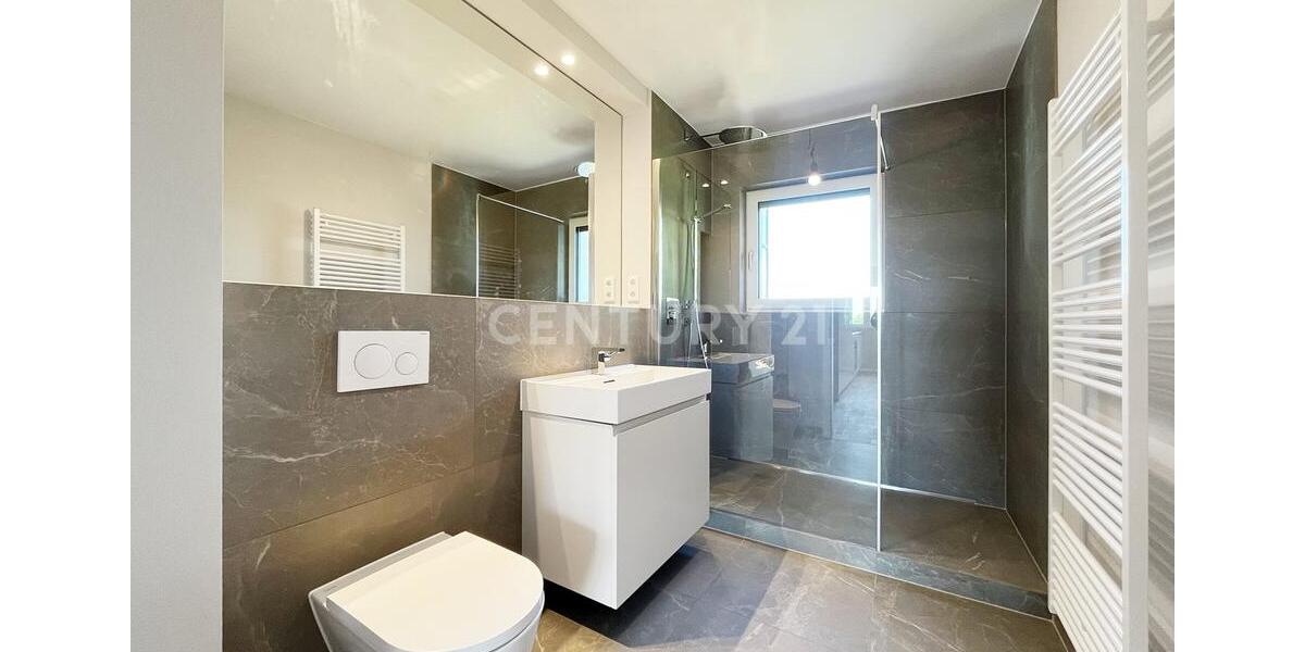 Modernes Zwei-Zimmer-Apartment in zentraler Lage 1.OG Links 2 zimmer