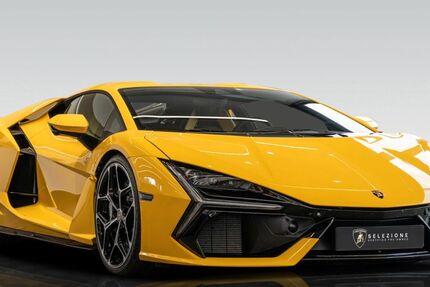 Lamborghini Revuelto 3.050 km 569.747 € Frankfurt 60386